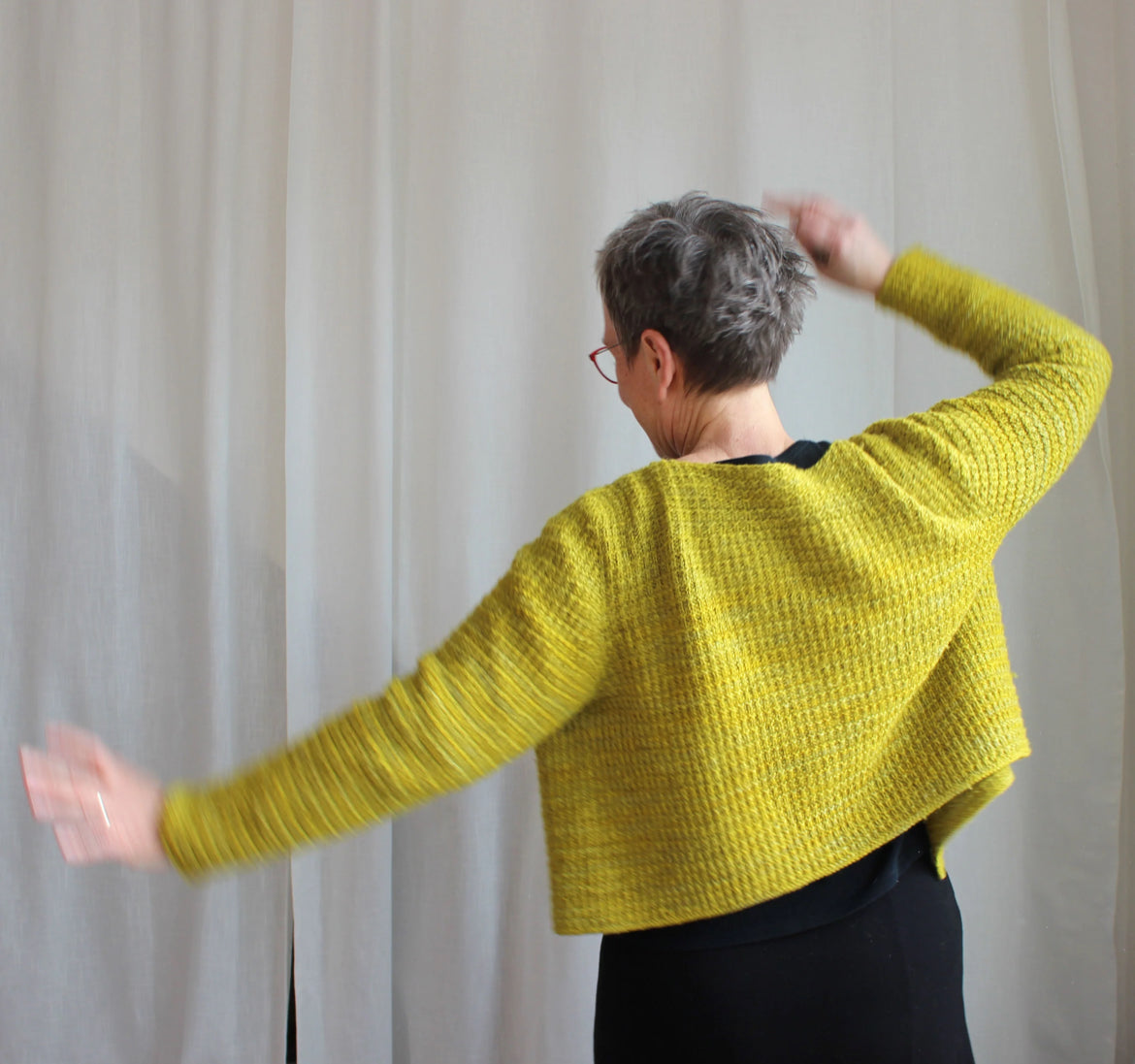 Ziggurats: 16 Elegantly Seamless Knits